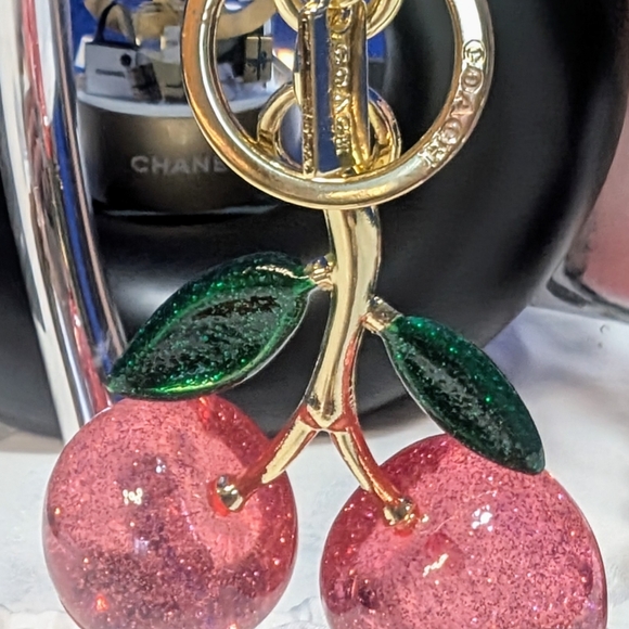 Coach Limited Edition Signature- Pink/ Multi Colored Cherry Bag Charm/Keyring - Picture 3 of 5